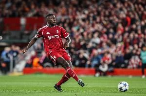 英媒：利物浦正在讨论一月是否要签中卫，并继续争取续约科纳特