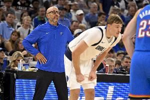 基德：弗拉格表现不可思议 大家看到了他的防守&组织&得分能力