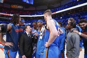 独一档的球队！卫冕冠军雷霆豪取4连胜&12胜1负继续领跑全联盟